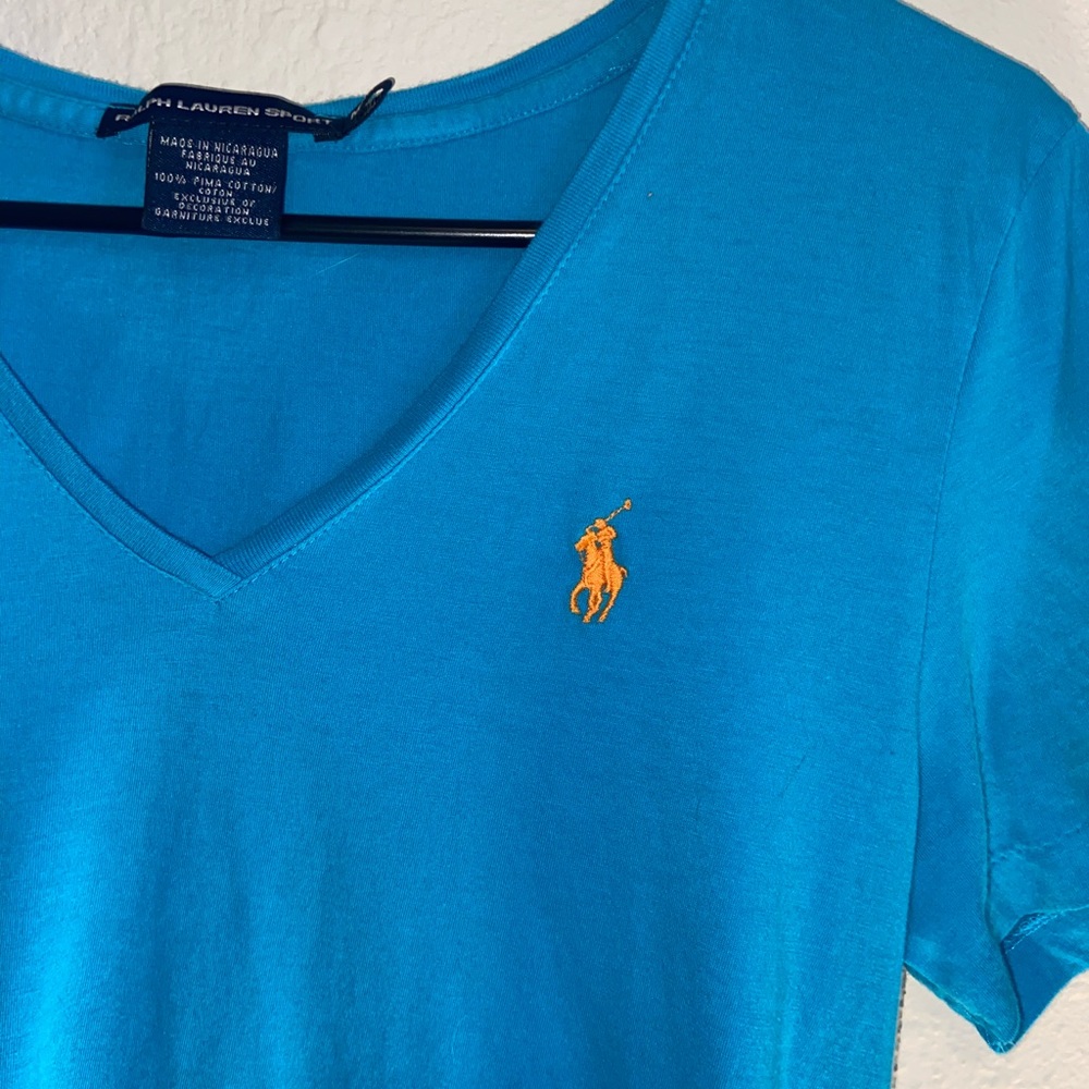 Women’s polo V-neck shirts